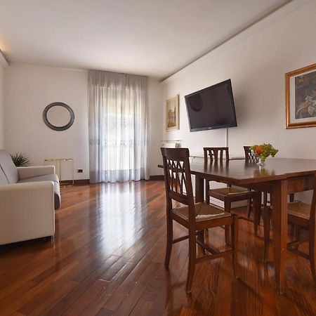 Tito Livio Deluxe Accommodation Padua Buitenkant foto